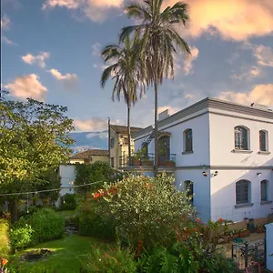  Guest house La Banksia